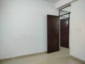Room in 1 BHK Apartment at Molarband – for Rent