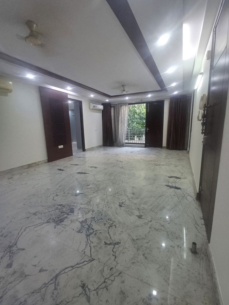 3 BHK + Pooja Room Builder Floor For Rent in Luxury Builder Floor In K