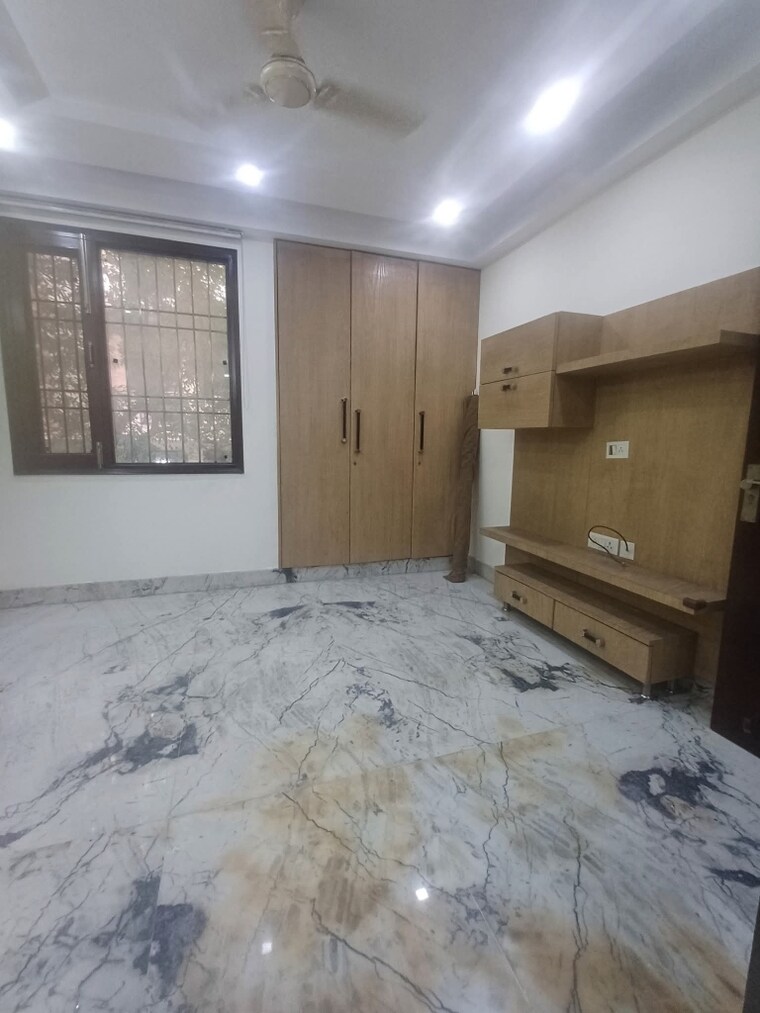 Master Bedroom, kalkaji 3 Bedroom 2200 Sq.Ft. Builder Floor In Kalkaji Delhi 9697332