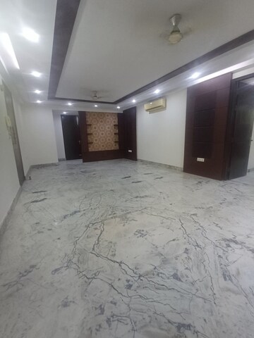 Living Room in 3 BHK Builder Floor at Kalkaji – for Rent