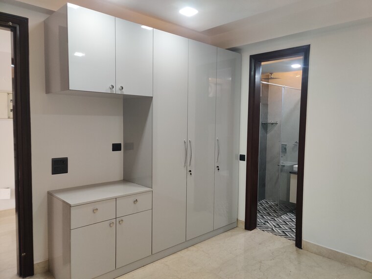 Kitchen, safdarjung enclave 3 Bedroom 1850 Sq.Ft. Builder Floor In Safdarjung Enclave Delhi 9697388