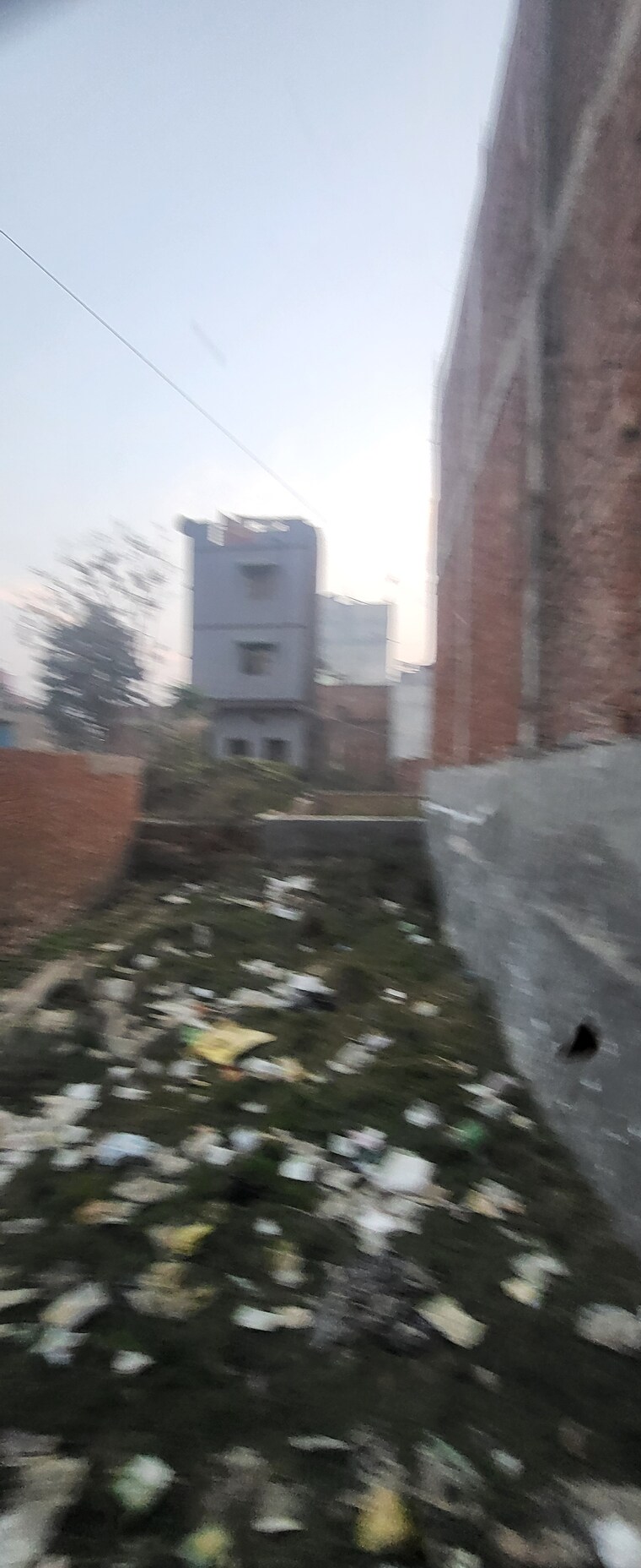 Exterior View, dlf ankur vihar  30 Sq.Yd. Plot In Dlf Ankur Vihar Ghaziabad 9697391