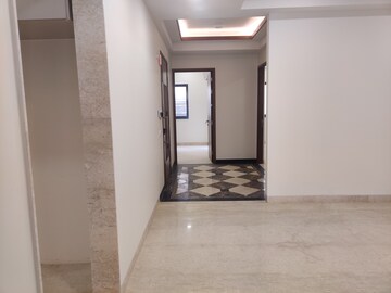 Building Lobby in 3 BHK Builder Floor at Green Park – for Sale