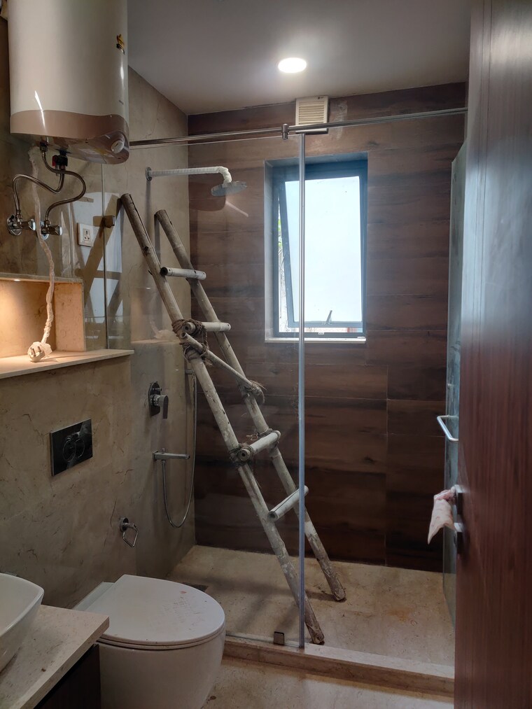 Master Bedroom, green park 3 Bedroom 1500 Sq.Ft. Builder Floor In Green Park Delhi 9697397