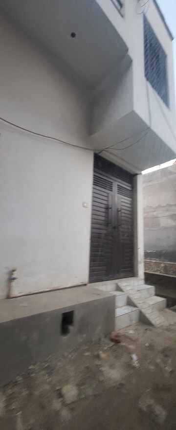  Plot – Exterior View View at Dlf Ankur Vihar - for Sale