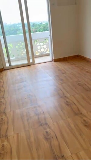 Room in 3.5 BHK Apartment at Dlf New Town Heights, Rajarhat New Town – for Sale