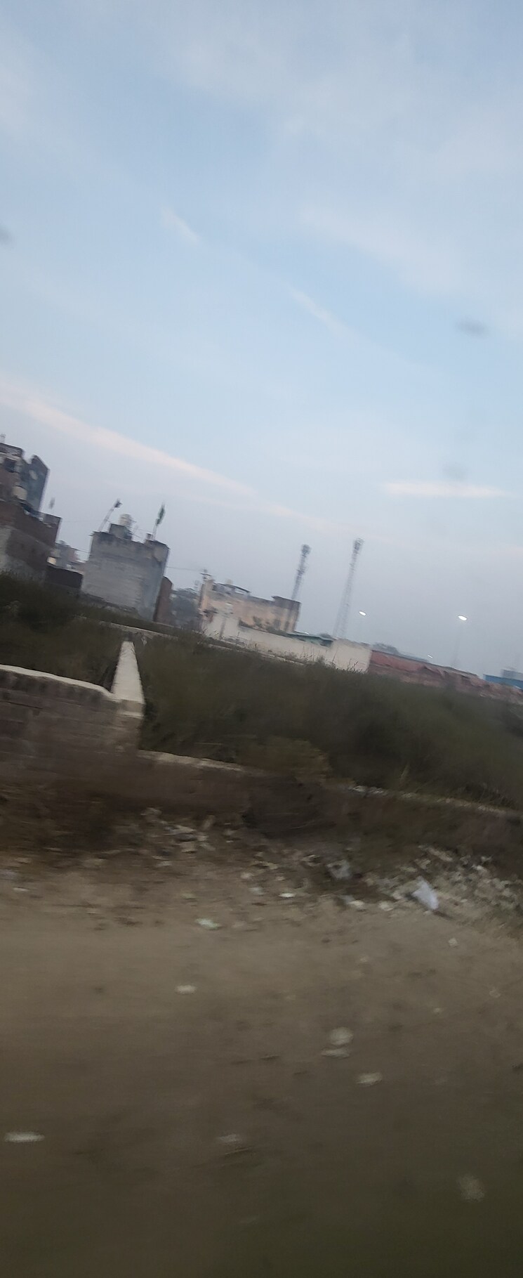 Exterior View, dlf ankur vihar  75 Sq.Yd. Plot In Dlf Ankur Vihar Ghaziabad 9697400