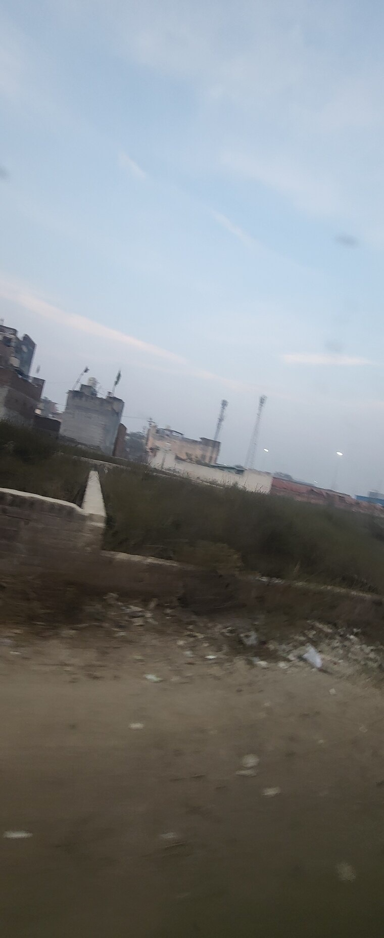 Exterior View, dlf ankur vihar  75 Sq.Yd. Plot In Dlf Ankur Vihar Ghaziabad 9697400