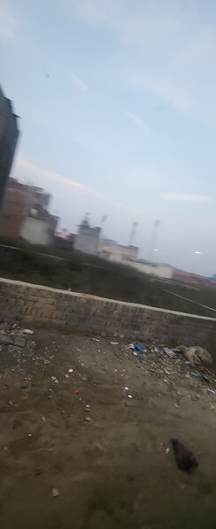 Plot For Sale in Dlf Ankur Vihar