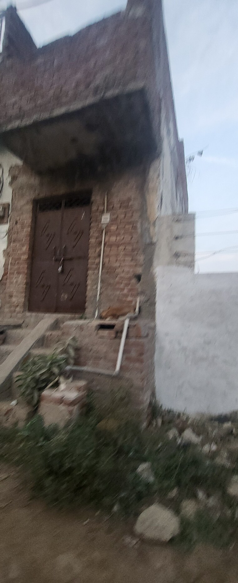 Exterior View, dlf ankur vihar  35 Sq.Yd. Plot In Dlf Ankur Vihar Ghaziabad 9697404