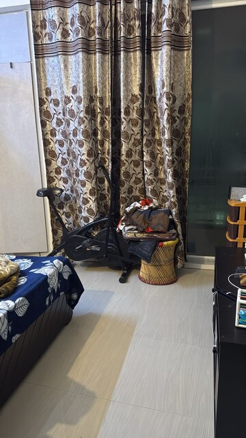 Bedroom in 1 BHK Apartment at Sultanpur – for Rent