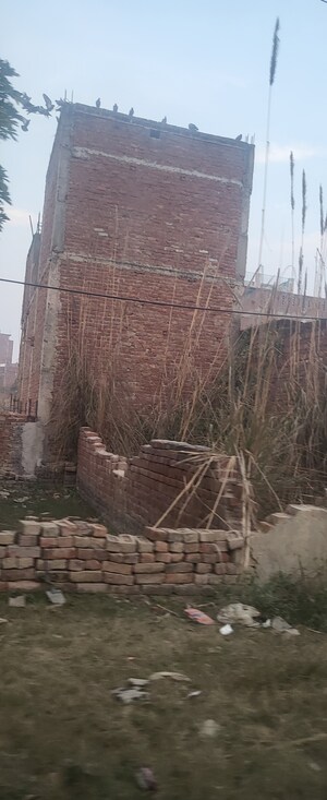  Plot – Exterior View View at Dlf Ankur Vihar - for Sale