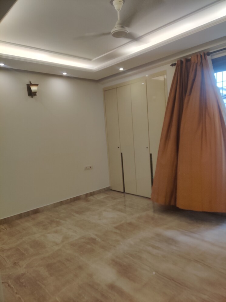 undefined, safdarjung enclave 4 Bedroom 2100 Sq.Ft. Builder Floor In Safdarjung Enclave Delhi 9697414