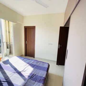 Bedroom in 2 BHK Apartment at Signature Global Prime, Sector 63a – for Rent