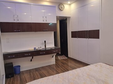 Kitchen in 3.5 BHK Apartment at Vipul Lavanya, Sector 81 – for Rent