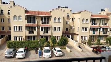 2.5 BHK Builder Floor – Exterior View View at Emaar MGF Emerald Hills, Sector 65 - for Rent