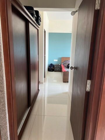  2 BHK Apartment at Vaishnodevi Circle – for Rent