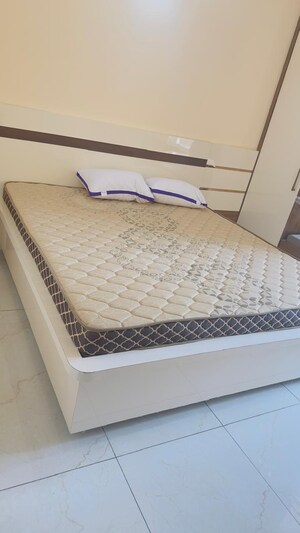 Bedroom in 3.5 BHK Apartment at Rishita Mulberry Villas, Sushant Golf City – for Rent