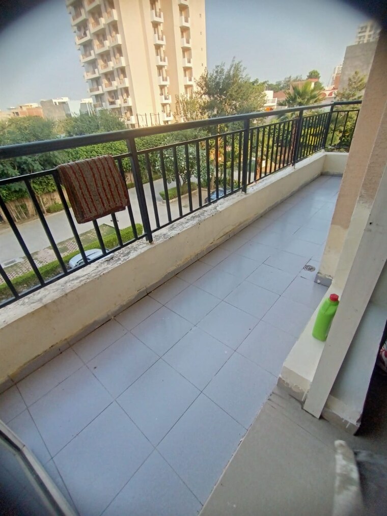 Balcony, omaxe-r2 3.5 Bedroom 1775 Sq.Ft. Apartment In Gomti Nagar Lucknow 9697450