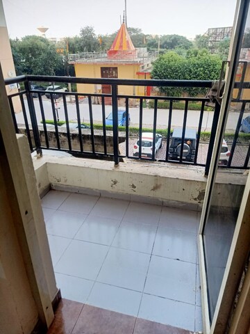 Balcony in 3.5 BHK Apartment at Omaxe R2, Gomti Nagar – for Rent