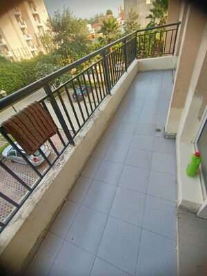 Balcony in 3.5 BHK Apartment at Omaxe R2, Gomti Nagar – for Rent