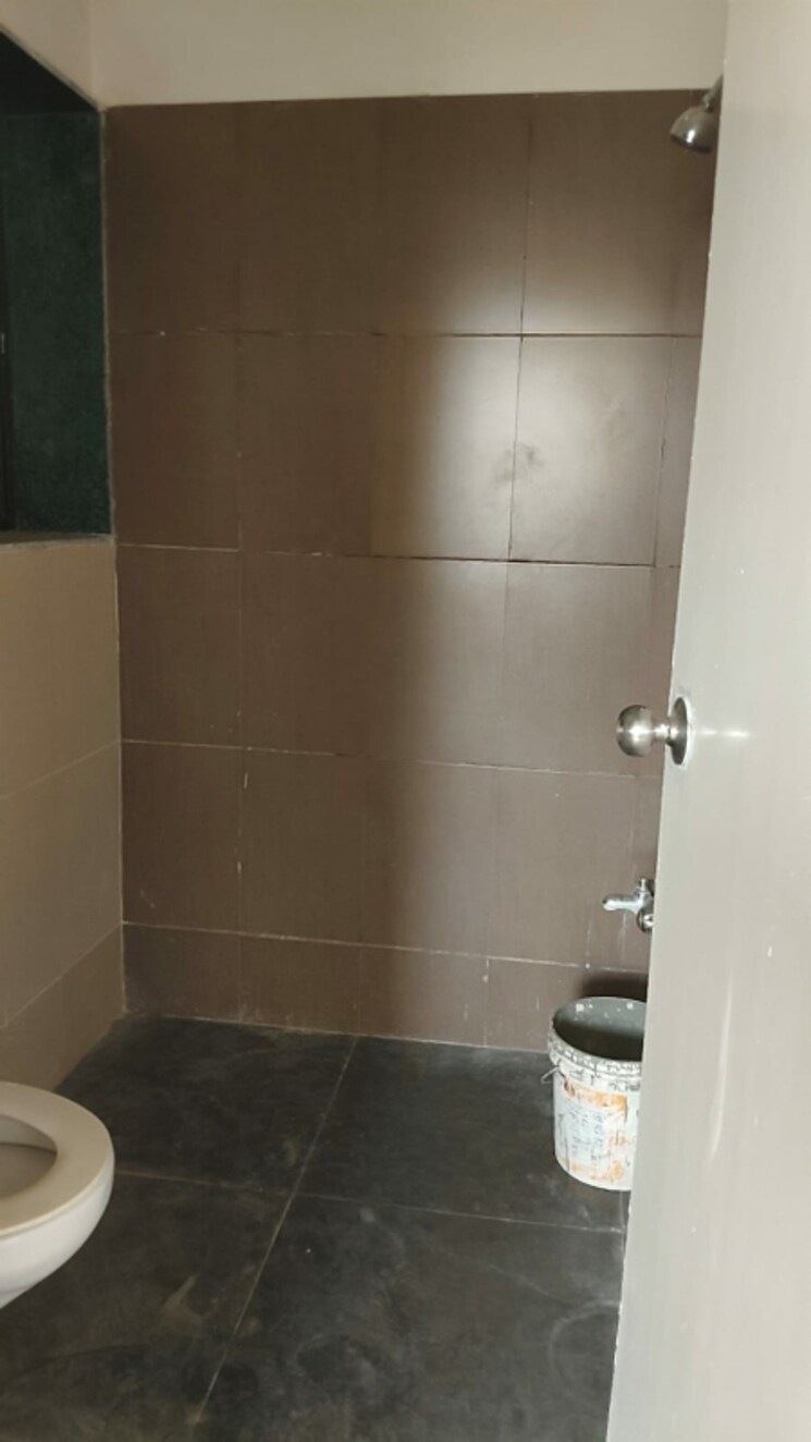 Bathroom, vaishnodevi circle 2 Bedroom 1420 Sq.Ft. Apartment In Vaishnodevi Circle Ahmedabad 9697455