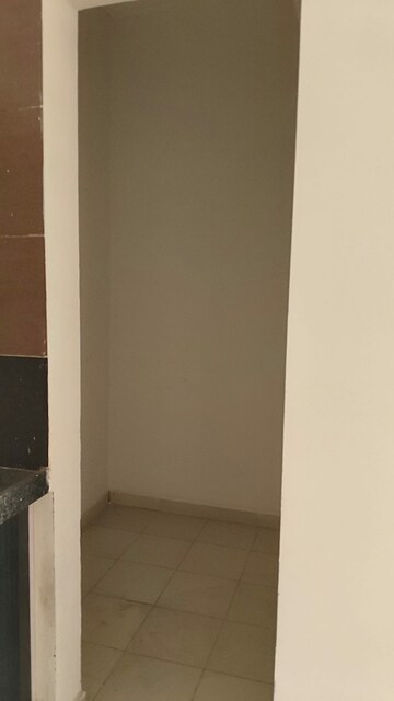  2 BHK Apartment at Vaishnodevi Circle – for Rent