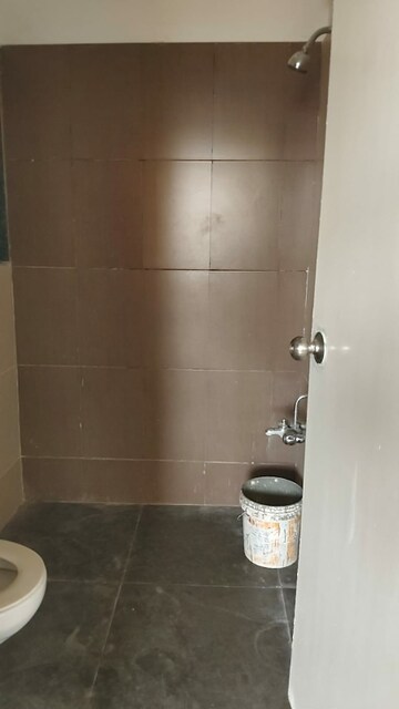 Attached Bathroom in 2 BHK Apartment at Vaishnodevi Circle – for Rent