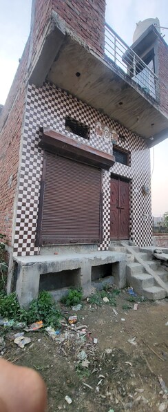 Plot For Sale in Dlf Ankur Vihar