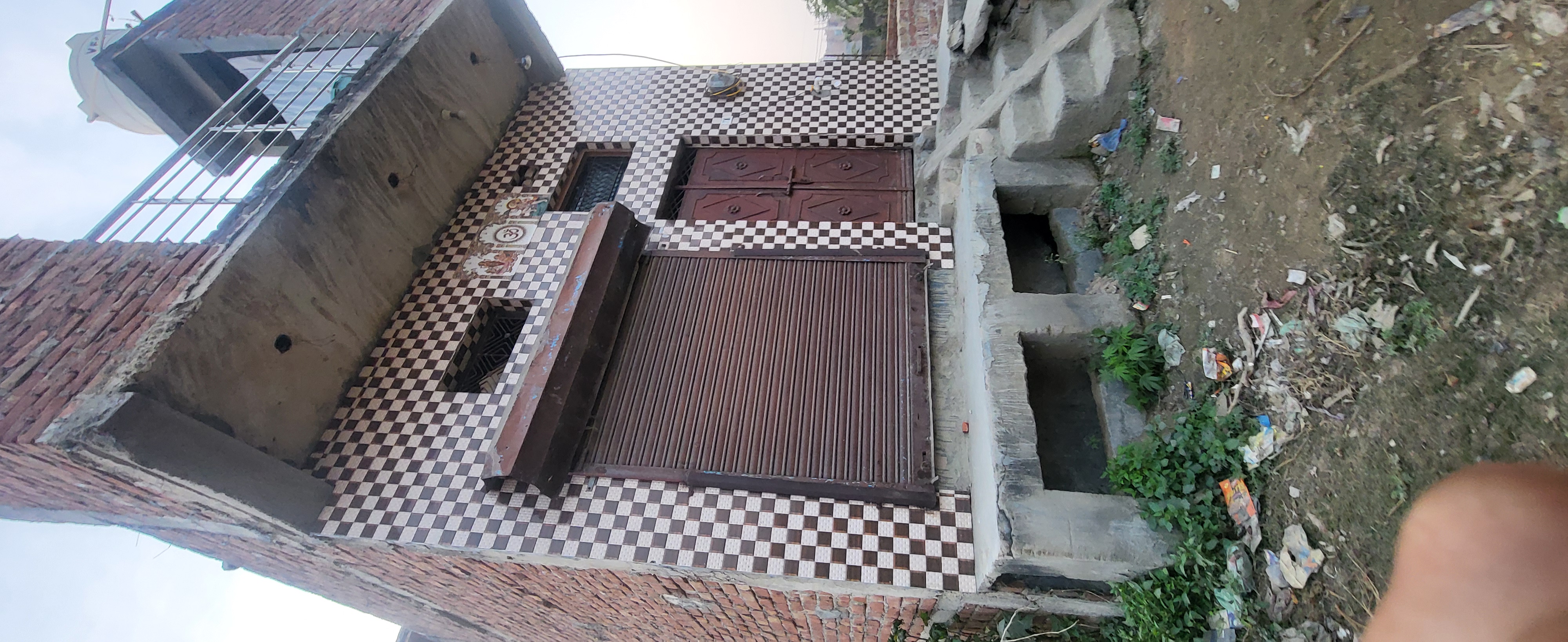 Plot For Sale in Dlf Ankur Vihar