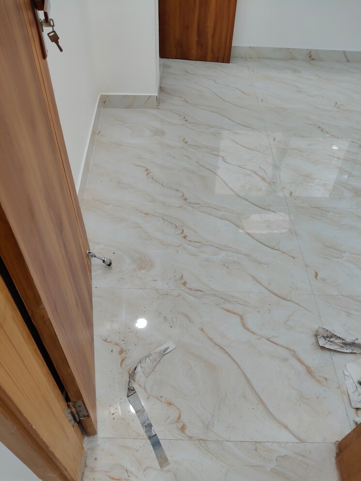 Balcony, govindpuri 2 Bedroom 586 Sq.Ft. Builder Floor In Govindpuri Delhi 9697467