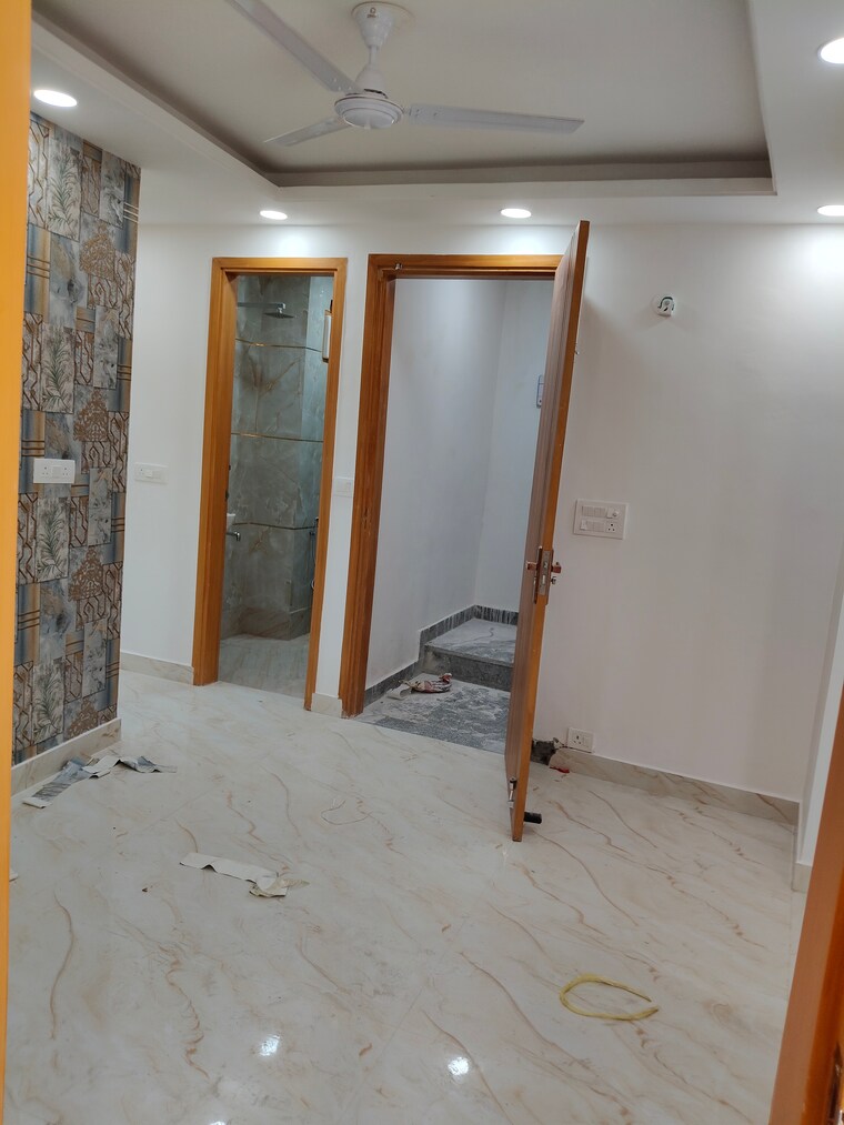 Room, govindpuri 2 Bedroom 586 Sq.Ft. Builder Floor In Govindpuri Delhi 9697467