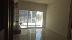 Room in 3 BHK Apartment at LnT Raintree Boulevard, Hebbal – for Rent