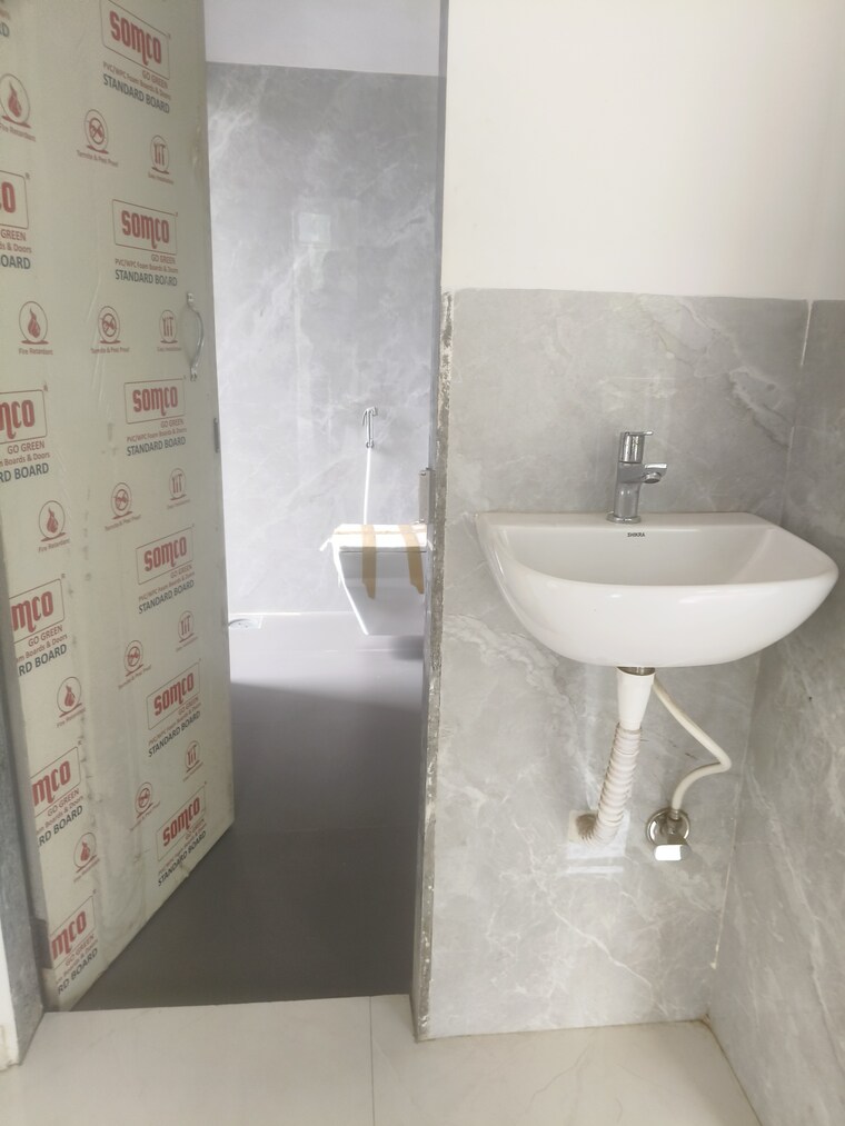 Bathroom, sai-sankul-annexe 2 Bedroom 775 Sq.Ft. Apartment In Kalyan West Thane 9697471