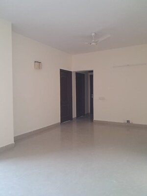 Room in 2 BHK Apartment at Sector 81 – for Sale