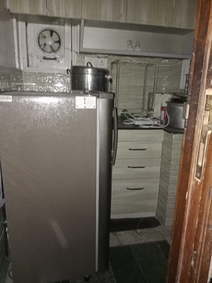 Kitchen, govindpuri 1 Bedroom 367 Sq.Ft. Builder Floor In Govindpuri Delhi 9697489