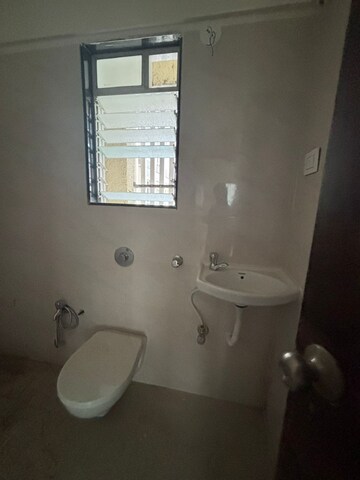 Bathroom in 2 BHK Apartment at Jyoti Sukriti, Goregaon East – for Rent