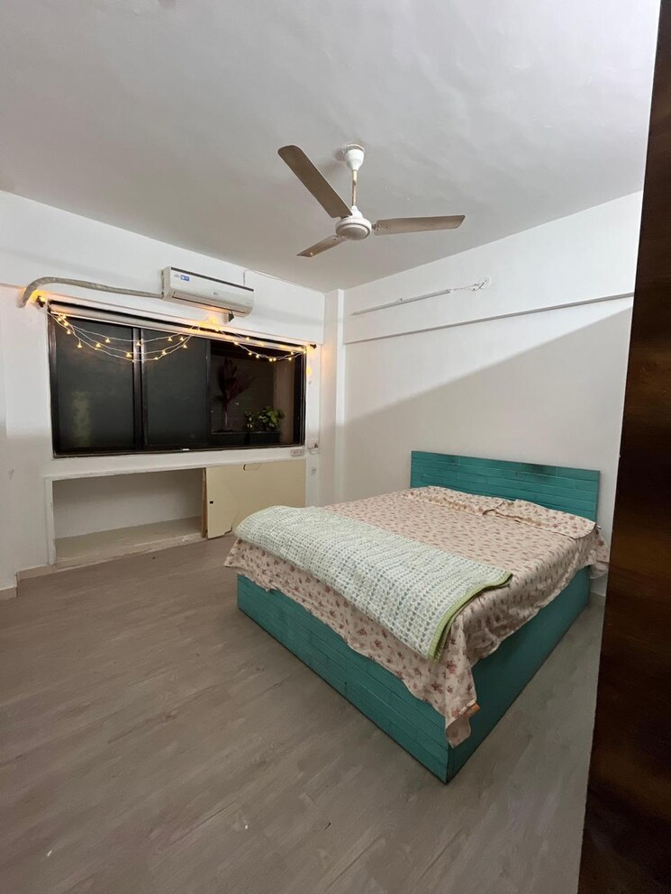 Bedroom, bunch-berry 1 Bedroom 500 Sq.Ft. Apartment In Andheri West Mumbai 9697494