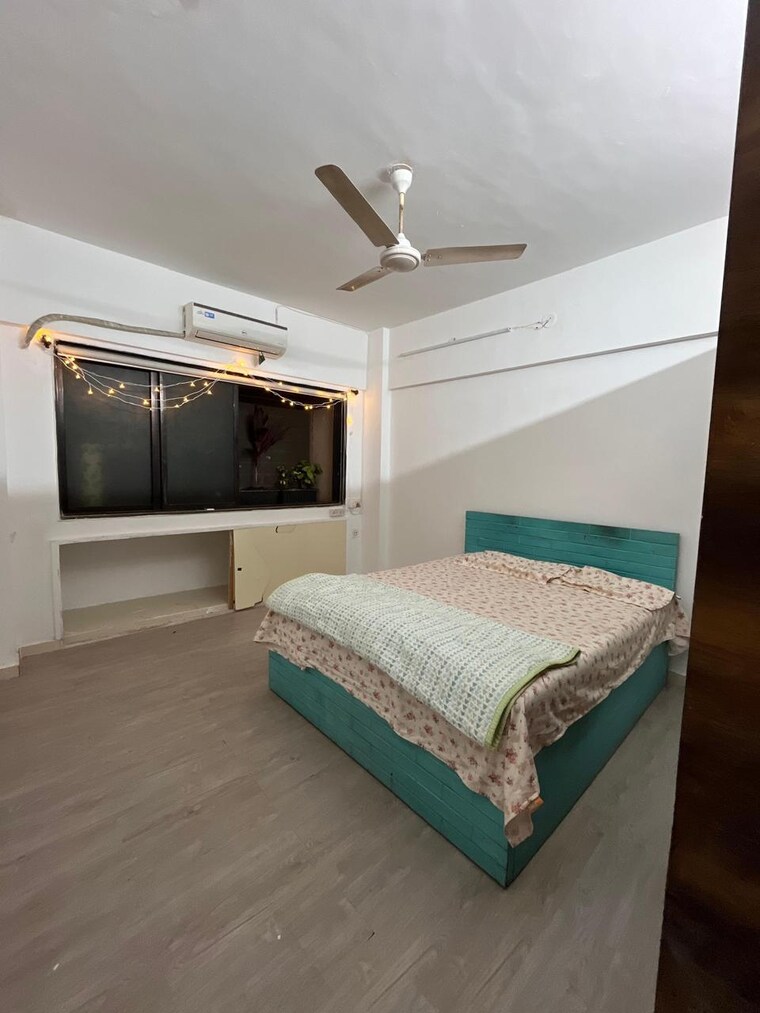 Bedroom, bunch-berry 1 Bedroom 500 Sq.Ft. Apartment In Andheri West Mumbai 9697494