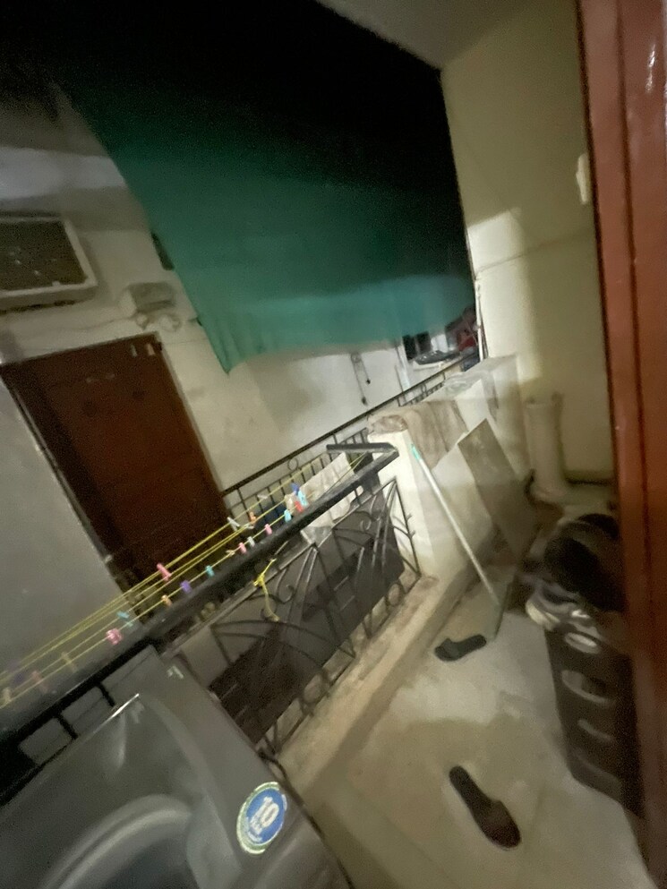 undefined, govindpuri 3 Bedroom 907 Sq.Ft. Builder Floor In Govindpuri Delhi 9697497