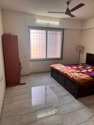 Bedroom in 3 BHK Apartment at Kalyani Nagar – for Rent