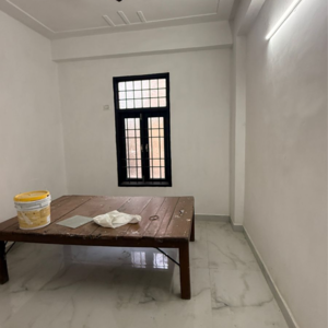 Bedroom in 1 BHK Builder Floor at Chattarpur – for Rent