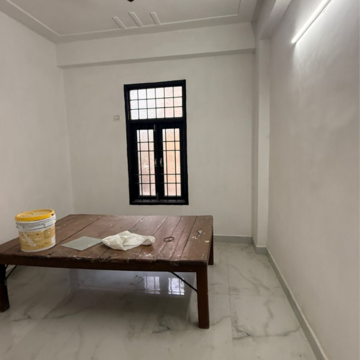 Bedroom in 1 BHK Builder Floor at Chattarpur – for Rent