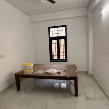 Bedroom in 1 BHK Builder Floor at Chattarpur – for Rent