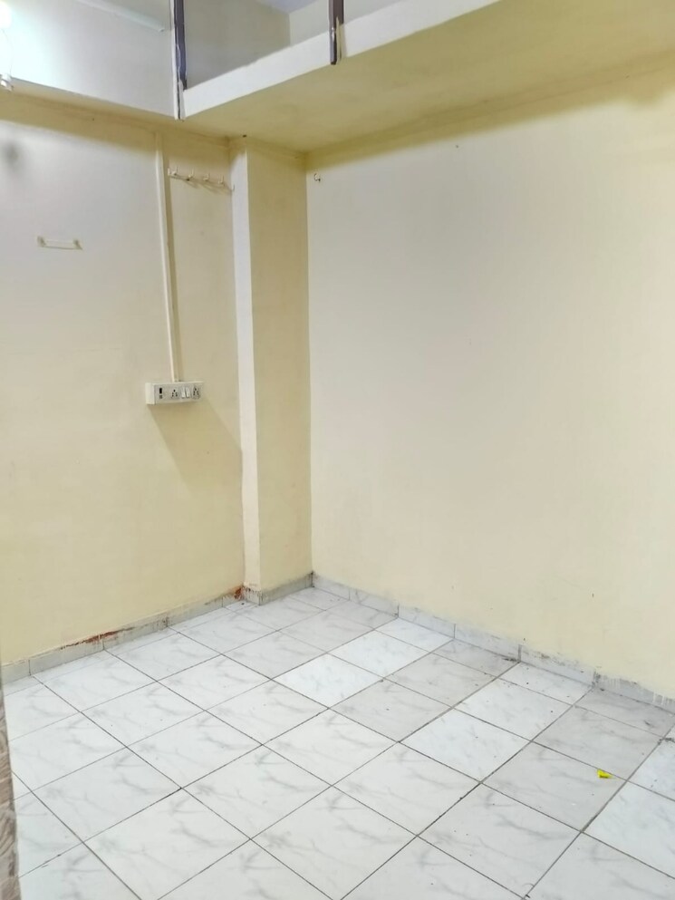 Room, ameyanand-chs 1 Bedroom 280 Sq.Ft. Apartment In Prabhadevi Mumbai 9697615