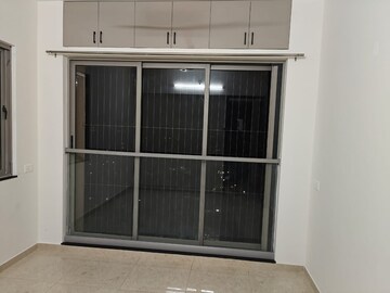 Room in 3 BHK Apartment at Kharadi – for Rent