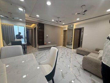 Team Area in 3 BHK Apartment at Dotom Isle, Malad West – for Rent