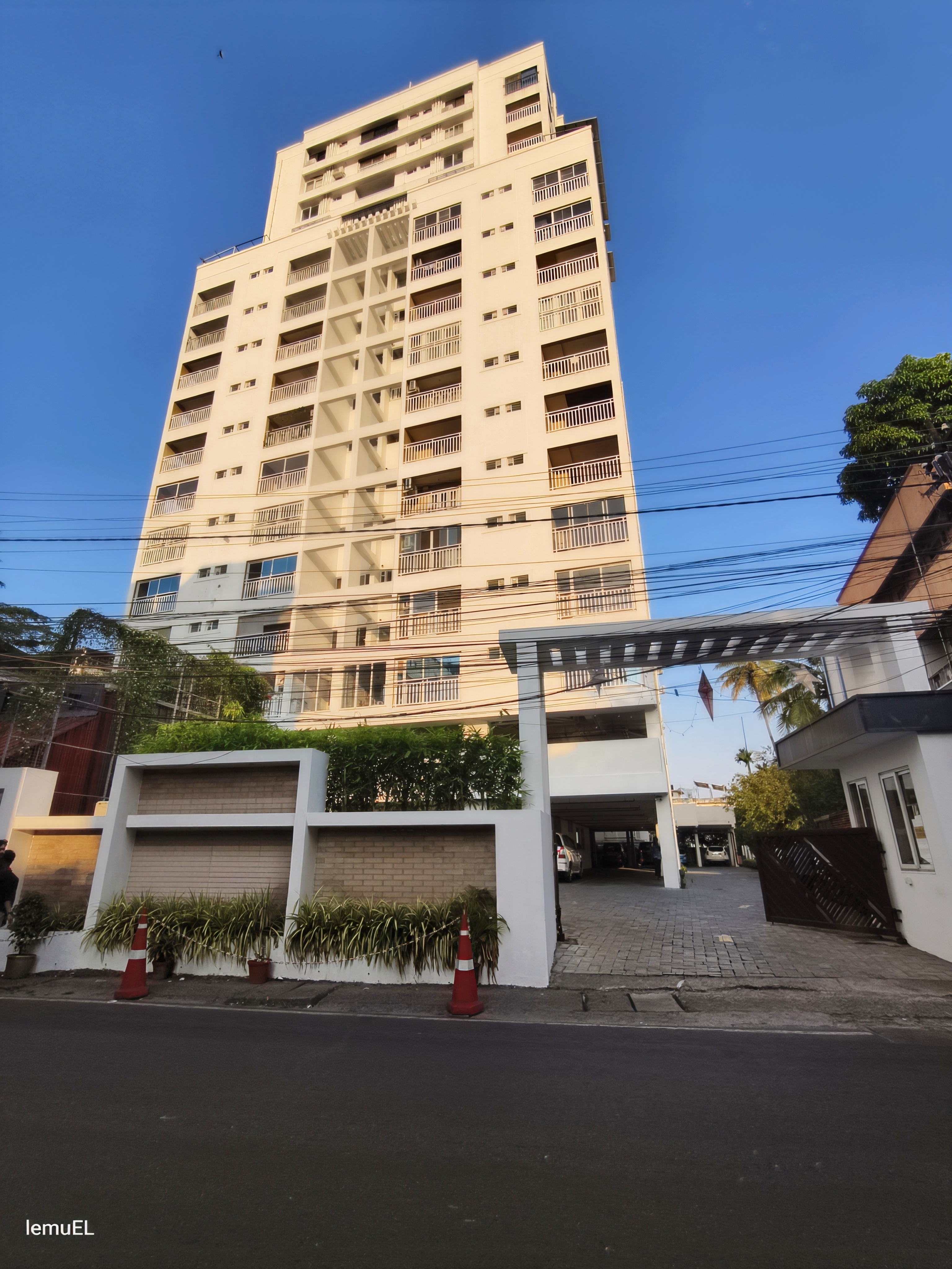 4 BHK Apartment For Sale in Kacheripady