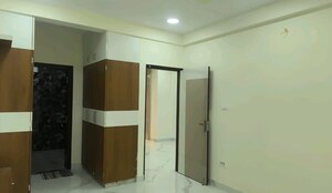  3 BHK Builder Floor at Dar Al Aman Apartment, Benson Town – for Rent