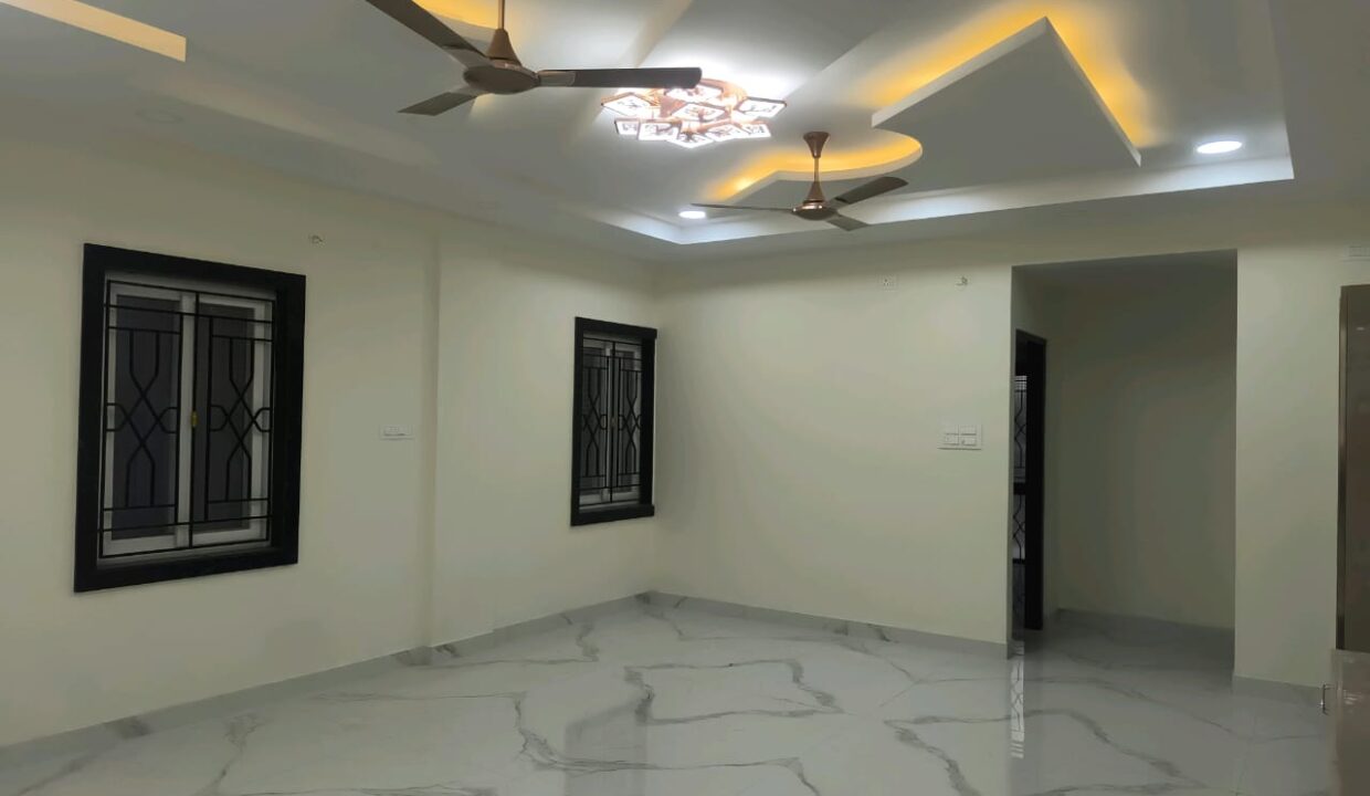 3 BHK + Pooja Room Builder Floor For Rent in Dar Al Aman Apartment